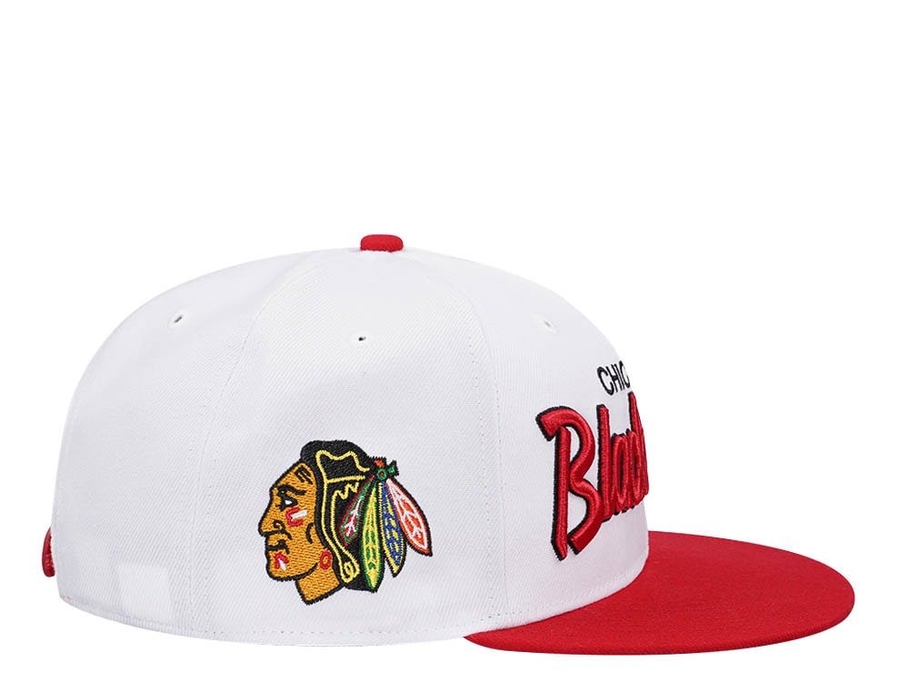 47Brand Chicago Blackhawks White Crosstown Script Captain MVP Snapback Casquette