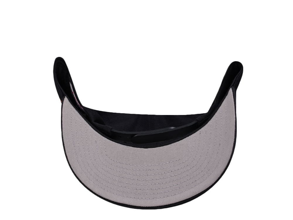 Good Hats Panda Black Snapback Casquette