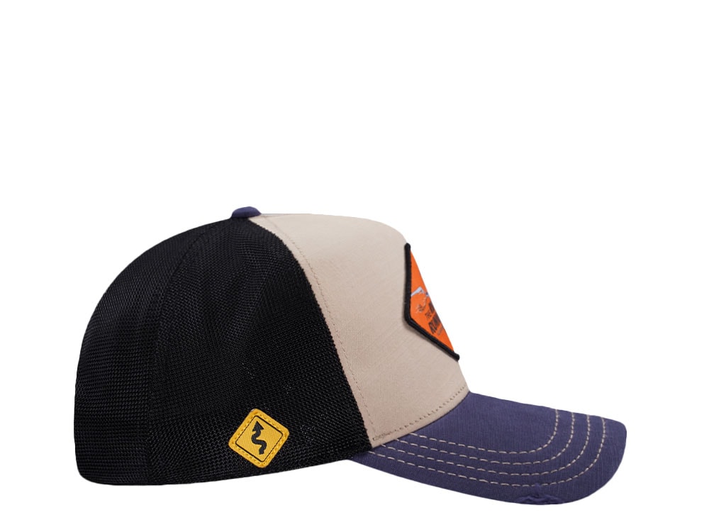 Capslab Looney Tunes Road Runner Trucker Snapback Casquette