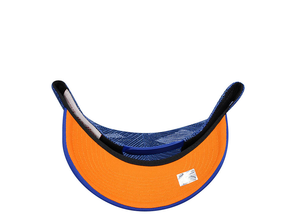 Mitchell & Ness New York Knicks Blue Billboard Trucker Snapback Casquette