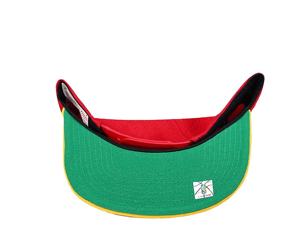 Mitchell & Ness Atlanta Hawks Patch Overload Hardwood Classic Snapback Casquette