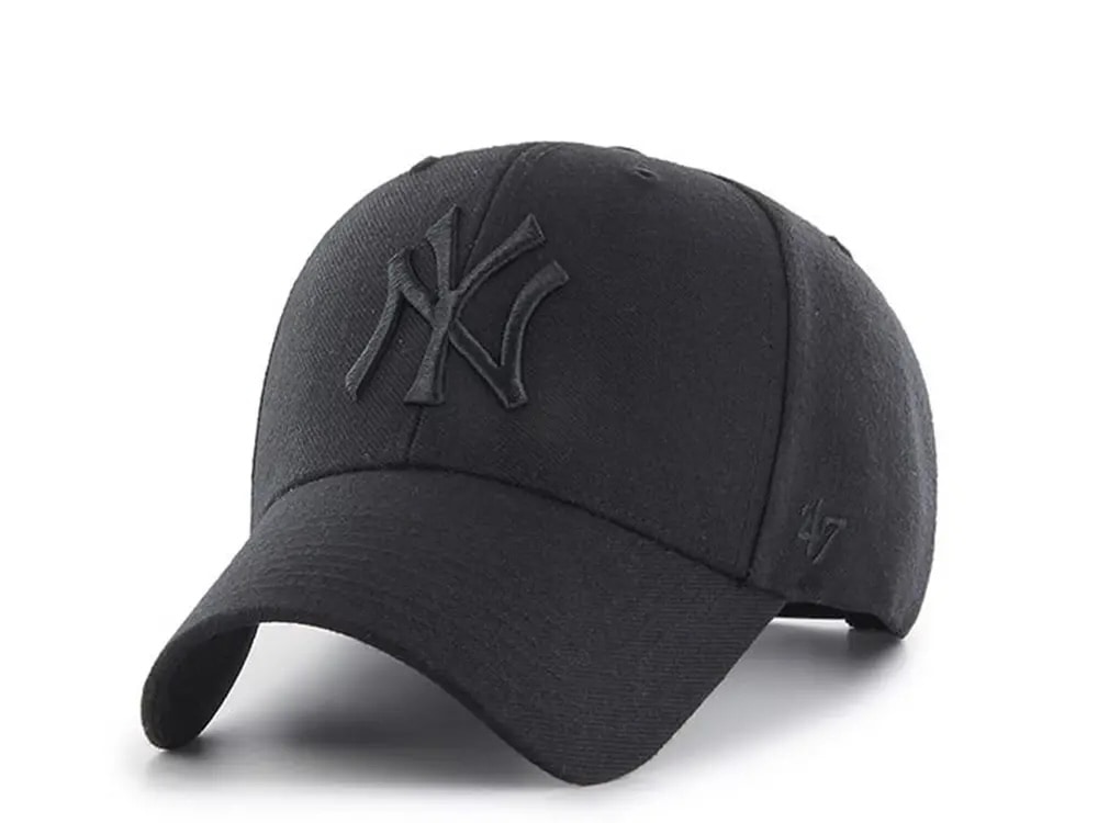 47brand New York Yankees all black Classic Strapback Casquette