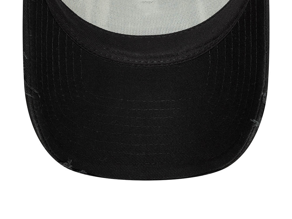 New Era Distressed Patch Two Tone 9Forty A Frame Trucker Snapback Casquette