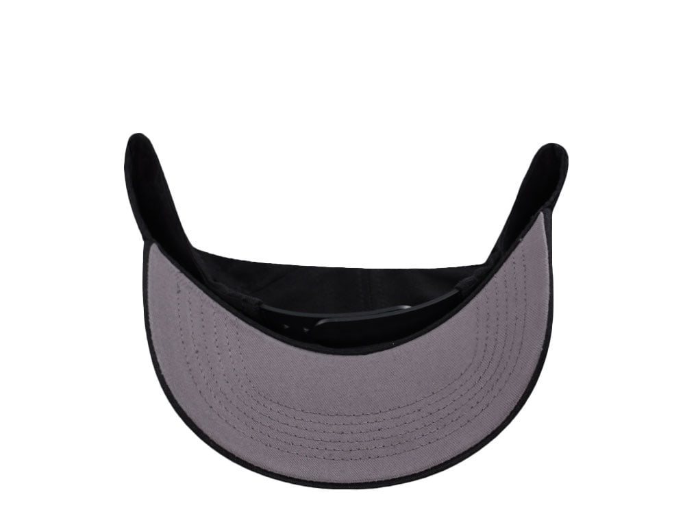 Parallel Union Old English Letter Logo A Snapback Casquette