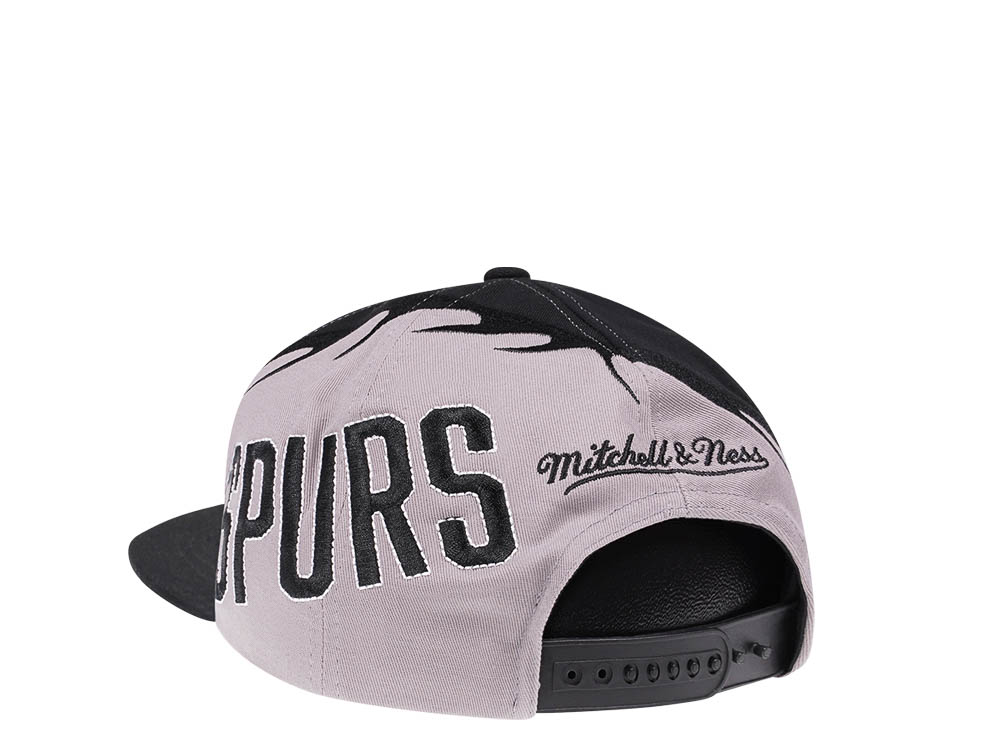 Mitchell & Ness San Antonio Spurs NBA Spiral Deadstock Hardwood Classic Snapback Casquette