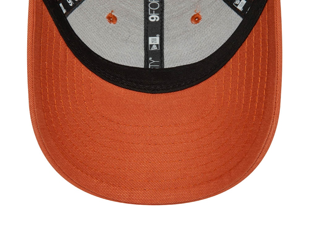 New Era New York Yankees League Essential Kids Brown 9Forty Strapback Casquette
