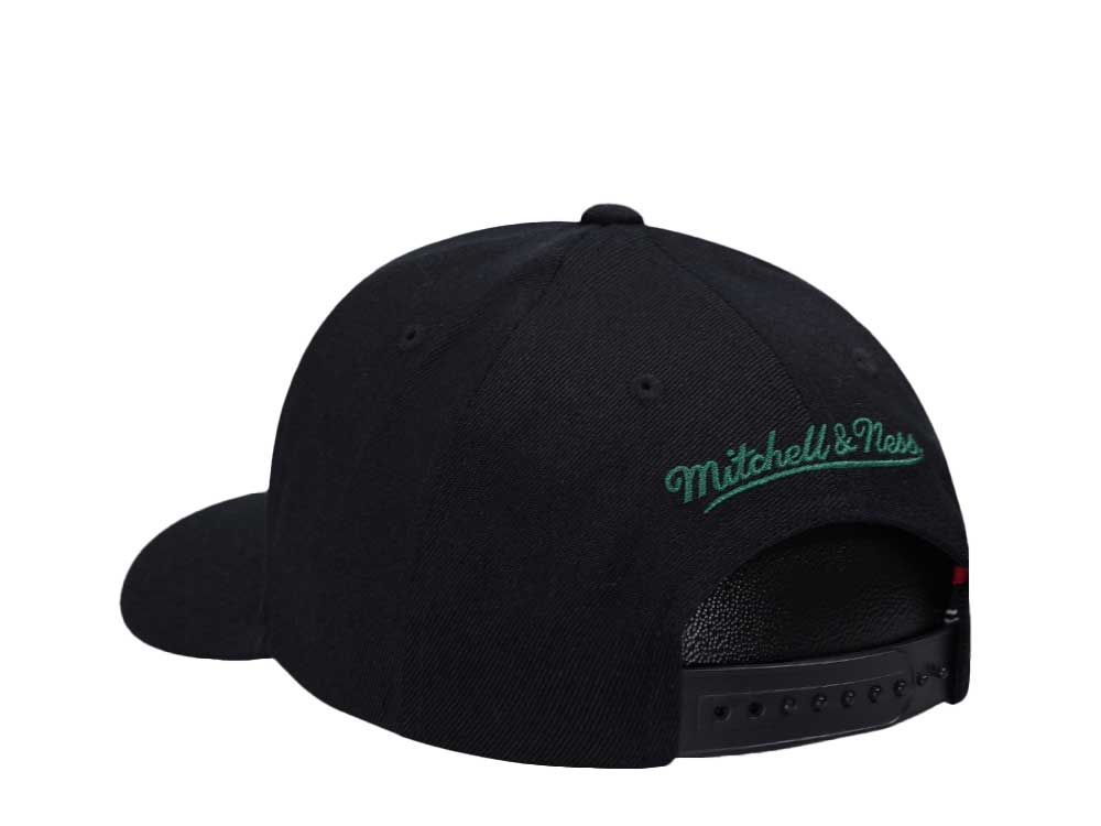 Mitchell & Ness Milwaukee Bucks Hardwood Classic Red Flex Update Snapback Casquette