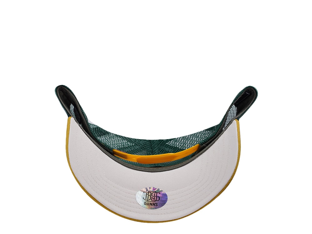 Djinns HFT Filthy Flamingo Surf Gang White Coastal Edition Trucker Snapback Casquette