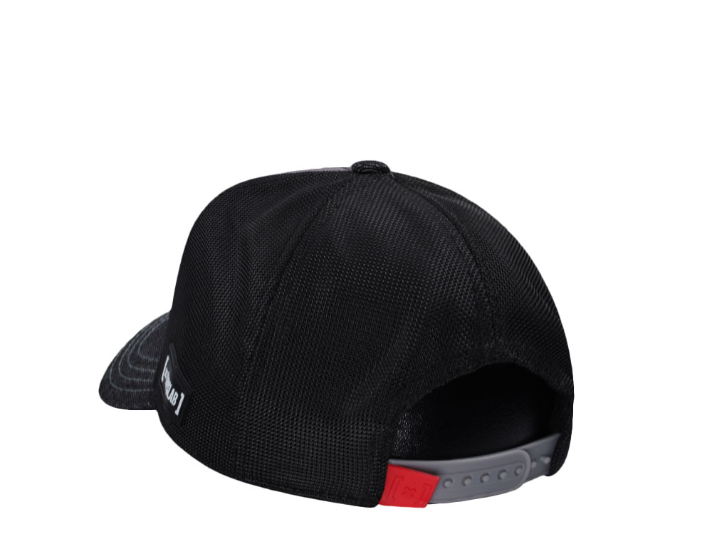 Capslab Looney Tunes Bugs Bunny Vintage Trucker Snapback Casquette