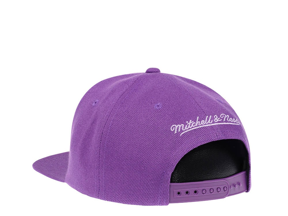 Mitchell & Ness Milwaukee Bucks Purple Hardwood Classic Snapback Casquette