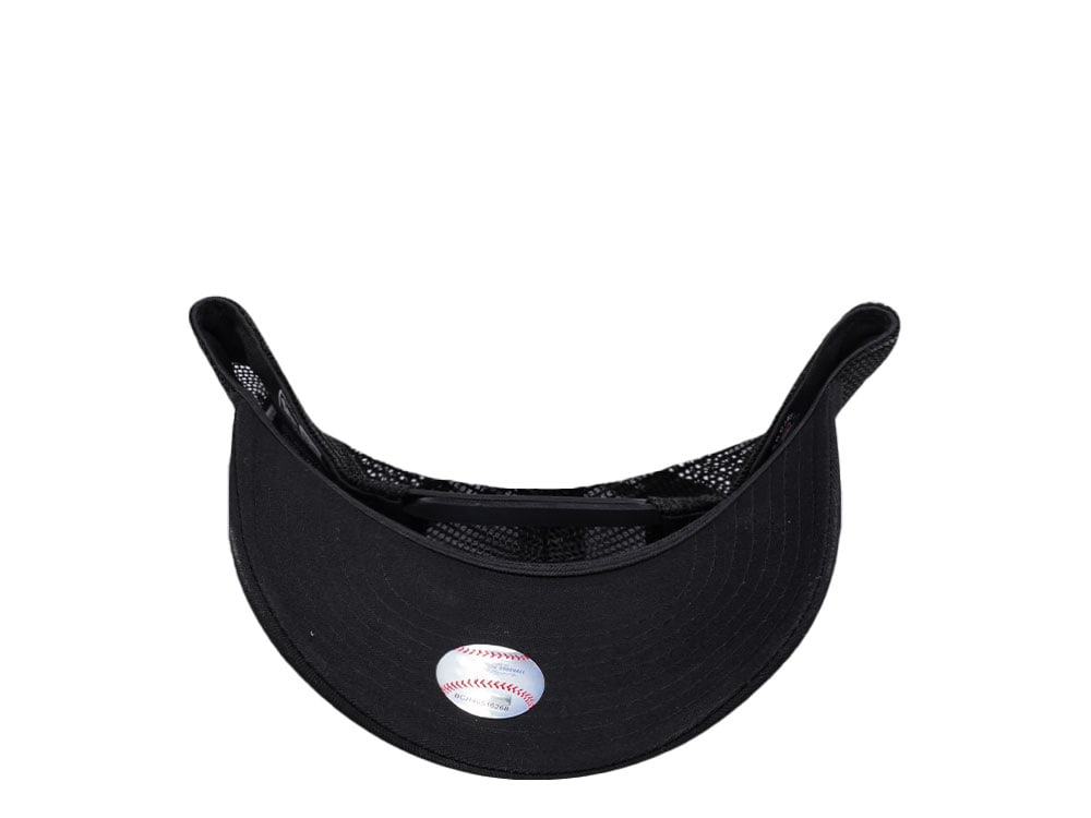 New Era New York Yankees Black and Black A Frame Trucker Kids 9Forty Strapback Casquette