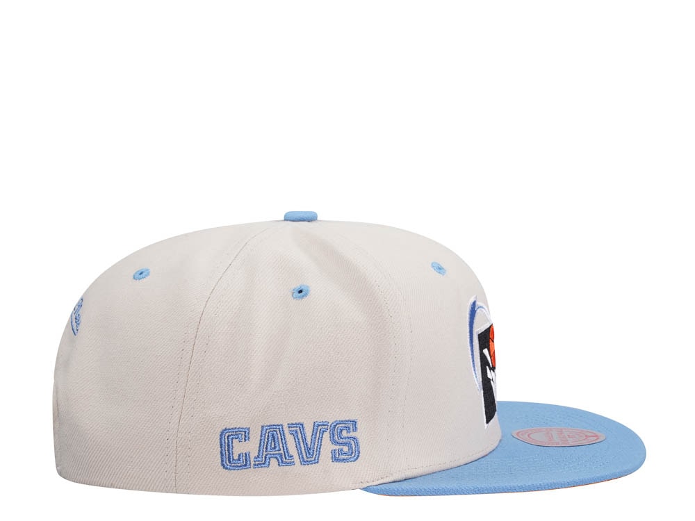 Mitchell & Ness Cleveland Cavaliers Sail Off White Two Tone Snapback Casquette