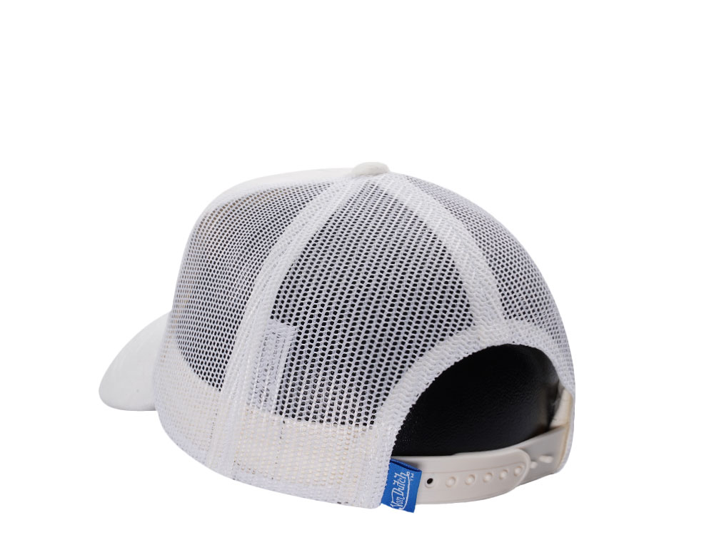 Von Dutch Oval Patch White Velour Edition Trucker Snapback Casquette