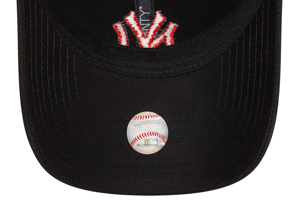 New Era New York Yankees Essential League Black And Red 9Twenty Strapback Casquette