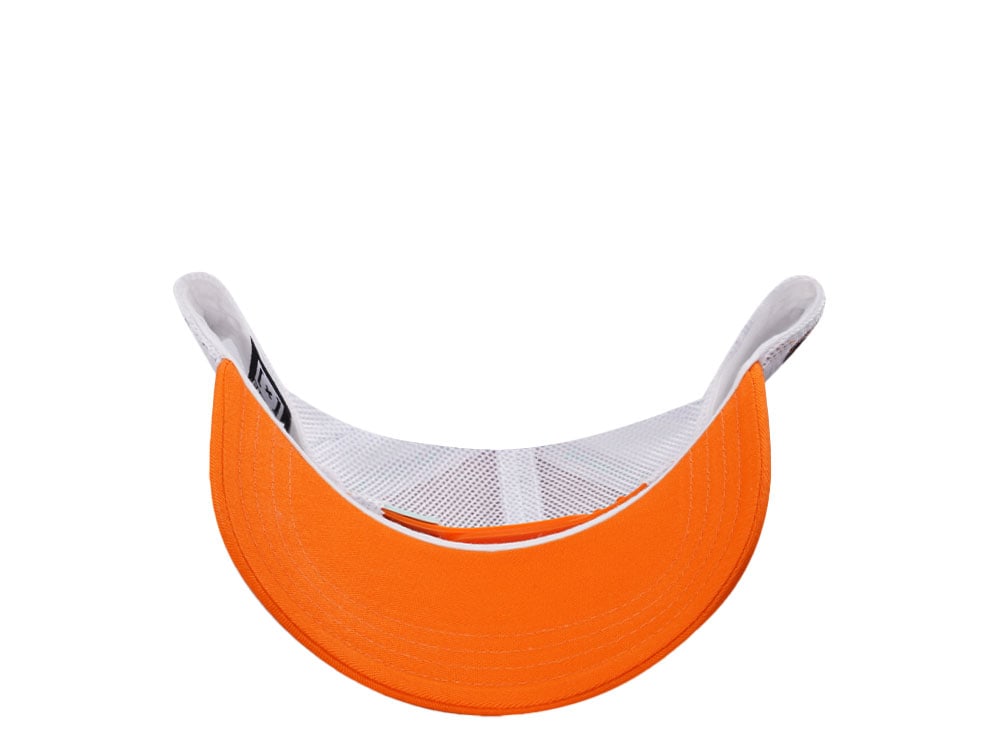 Capslab Looney Tunes Bugs Bunny Orange Trucker Snapback Casquette