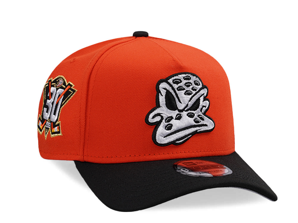 New Era Anaheim Ducks 30th Anniversary Orange Two Tone Edition 9Forty A Frame Snapback Casquette