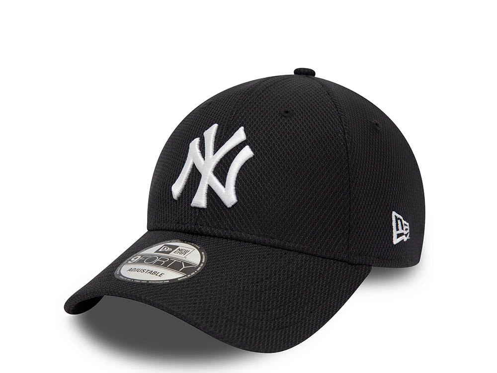 New Era New York Yankees Diamond Era Essential Black 9Forty Strapback Casquette