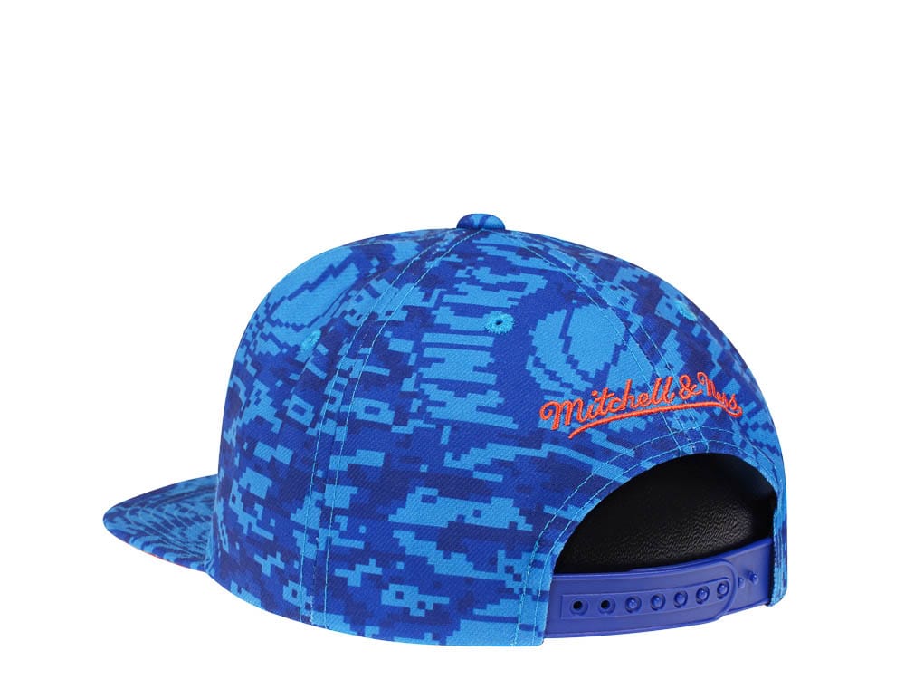 Mitchell & Ness New York Knicks NBA Team Digi Camo Hardwood Classic Snapback Casquette