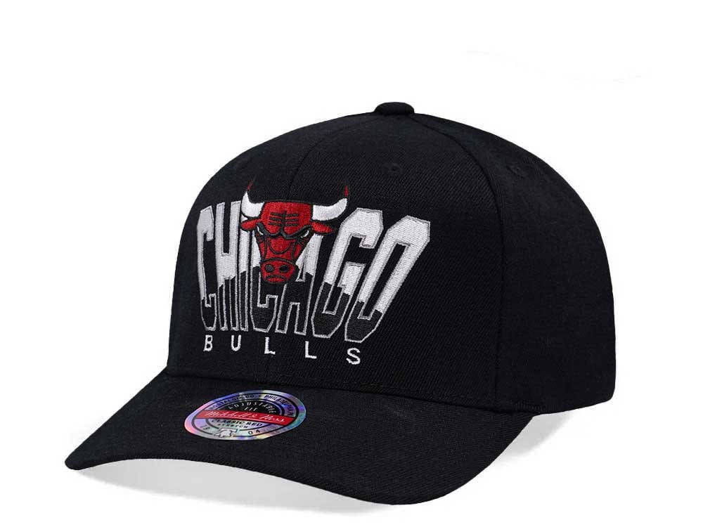Mitchell & Ness Chicago Bulls Retrodome Classic Red Stretch Snapback Casquette