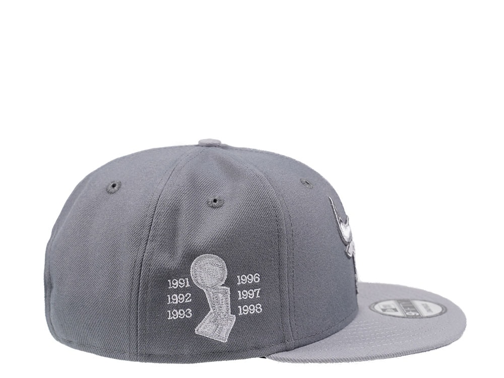 New Era Chicago Bulls 6x Champions Edition 9Fifty Snapback Casquette