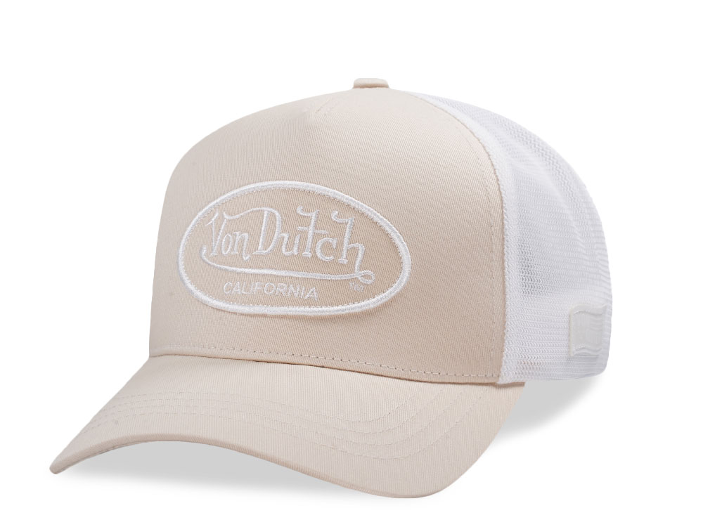Von Dutch Oval Patch White Trucker Strapback Casquette