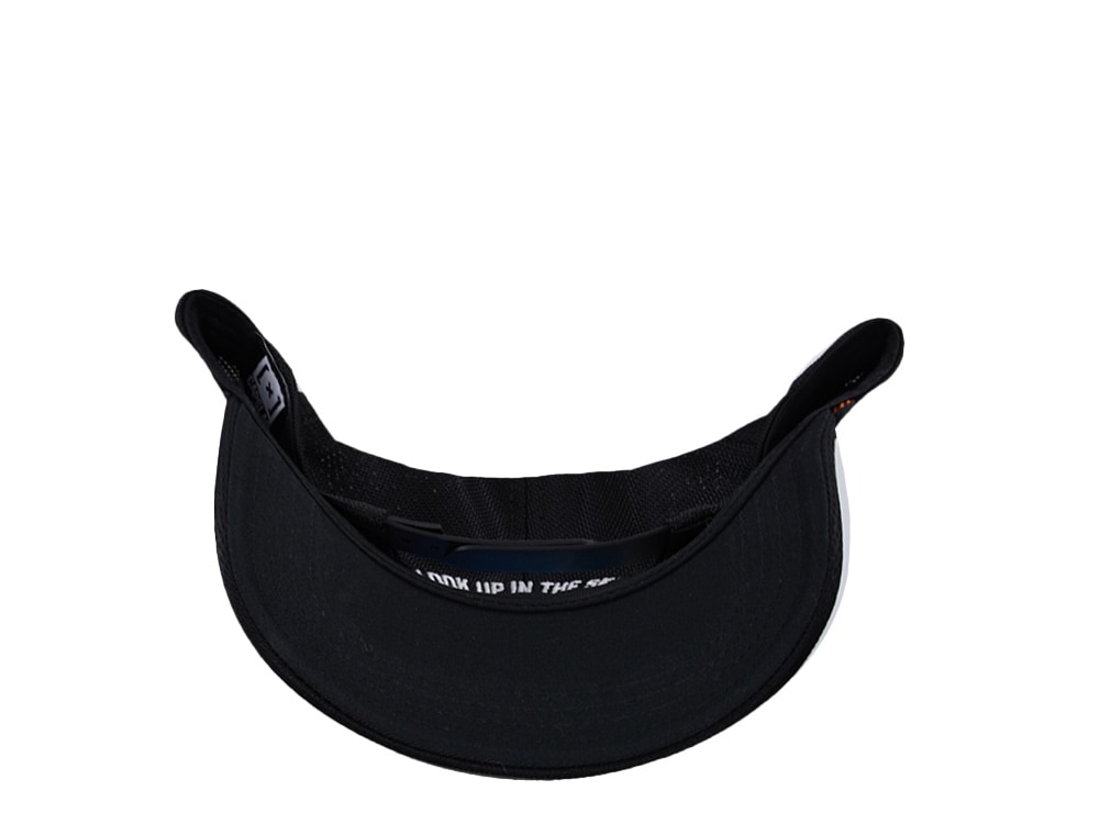 Capslab Superman Silver Logo Black Trucker Snapback Casquette