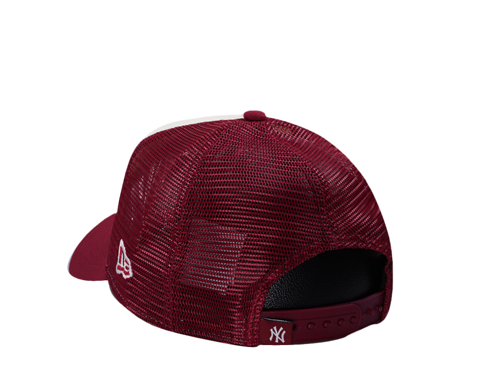 New Era New York Yankees Rose Chrome Two Tone Edition 9Forty A Frame Trucker Snapback Casquette