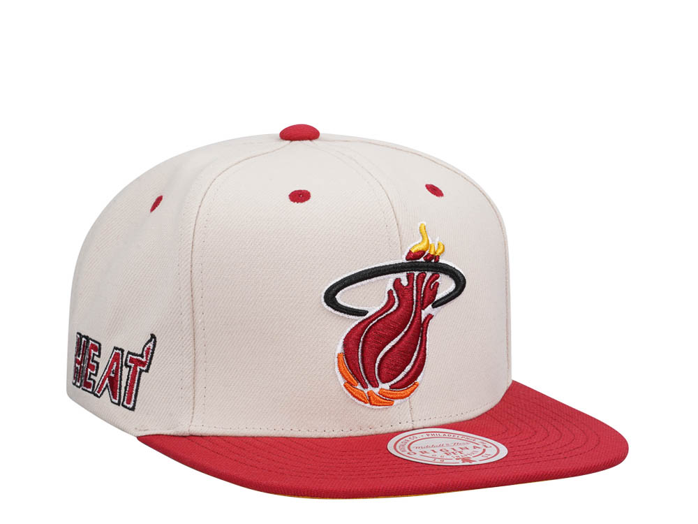 Mitchell & Ness Miami Heat Sail Off White Two Tone Snapback Casquette
