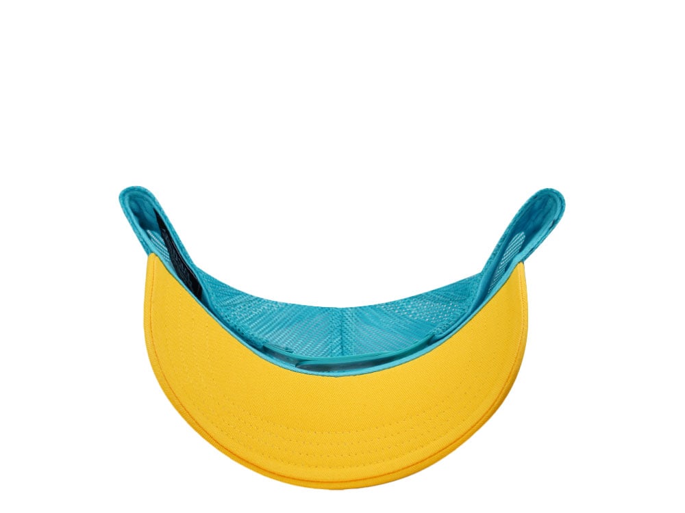 Von Dutch Surf Screen Print Teal Yellow Trucker Snapback Casquette
