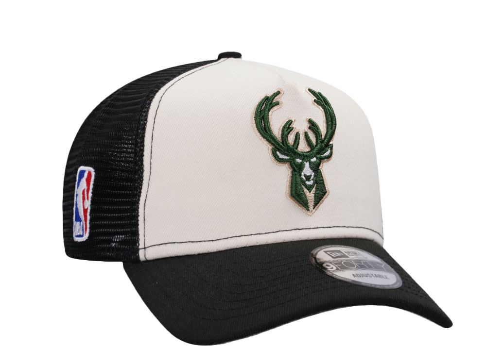 New Era Milwaukee Bucks Chrome Black Edition Trucker 9Forty A Frame Snapback Casquette