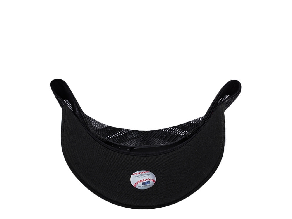 New Era Seattle Mariners Black On Black Edition 9Forty A Frame Trucker Snapback Casquette