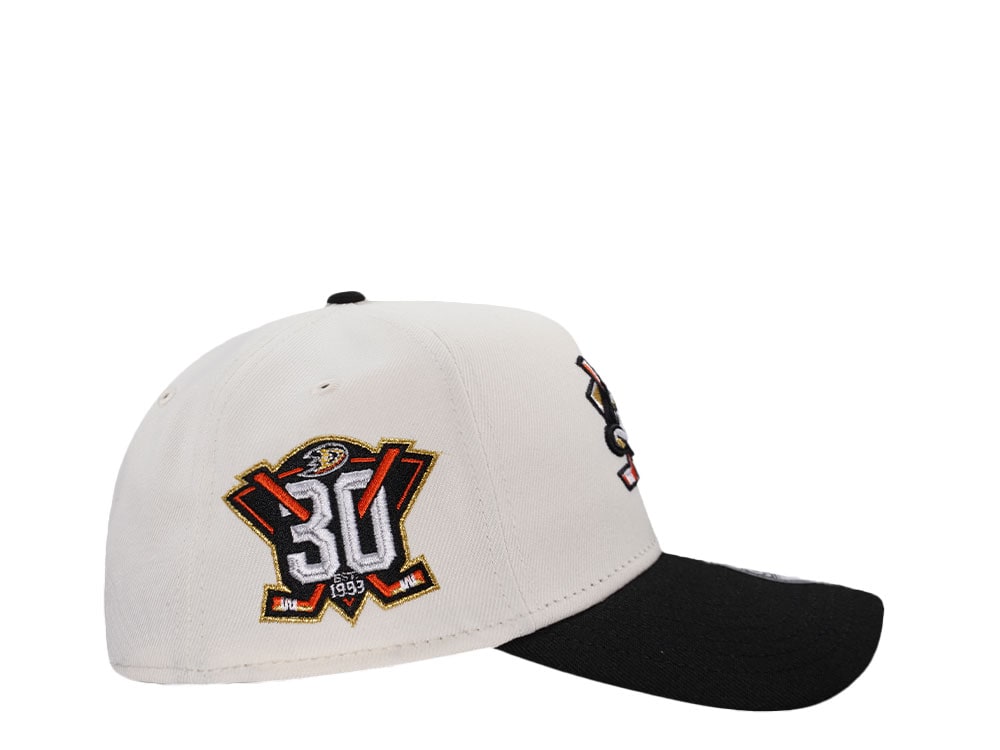New Era Anaheim Ducks 30th Anniversary Chrome Two Tone Edition 9Forty A Frame Snapback Casquette