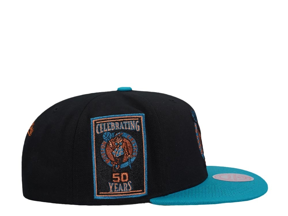 Mitchell & Ness Boston Celtics 50th Anniversary Make Cents Black Two Tone Edition Snapback Casquette