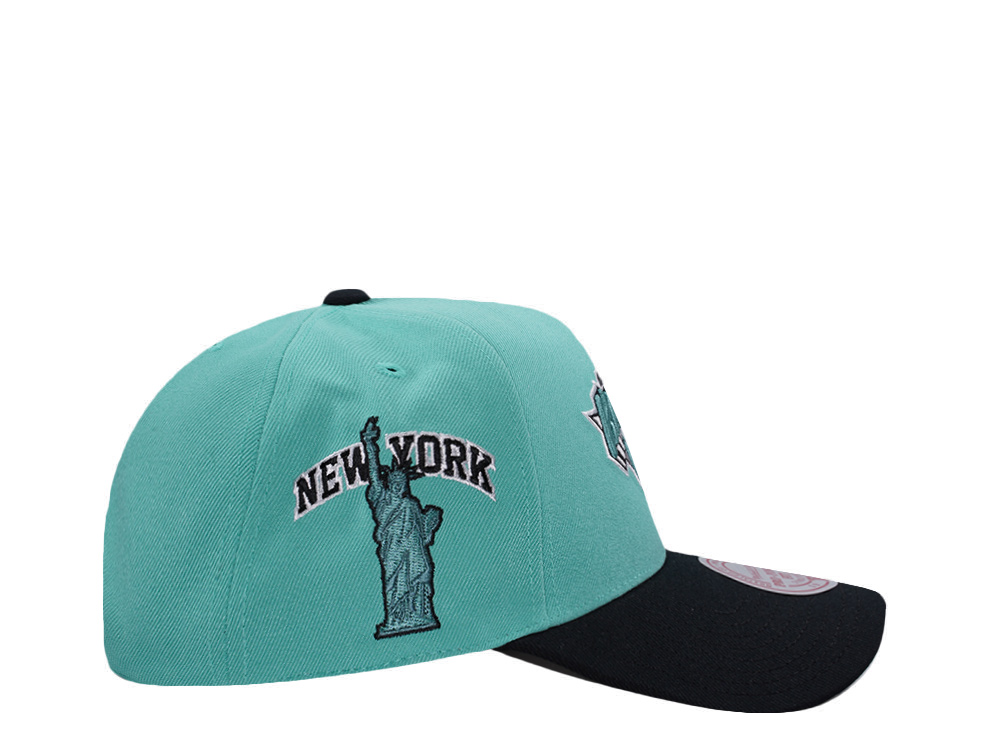 Mitchell & Ness New York Knicks NBA In The City Teal Edition Pro Pinch Fit Snapback Casquette