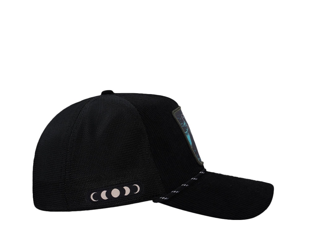 Capslab Nightcall Panther Black Corduroy Trucker Snapback Casquette