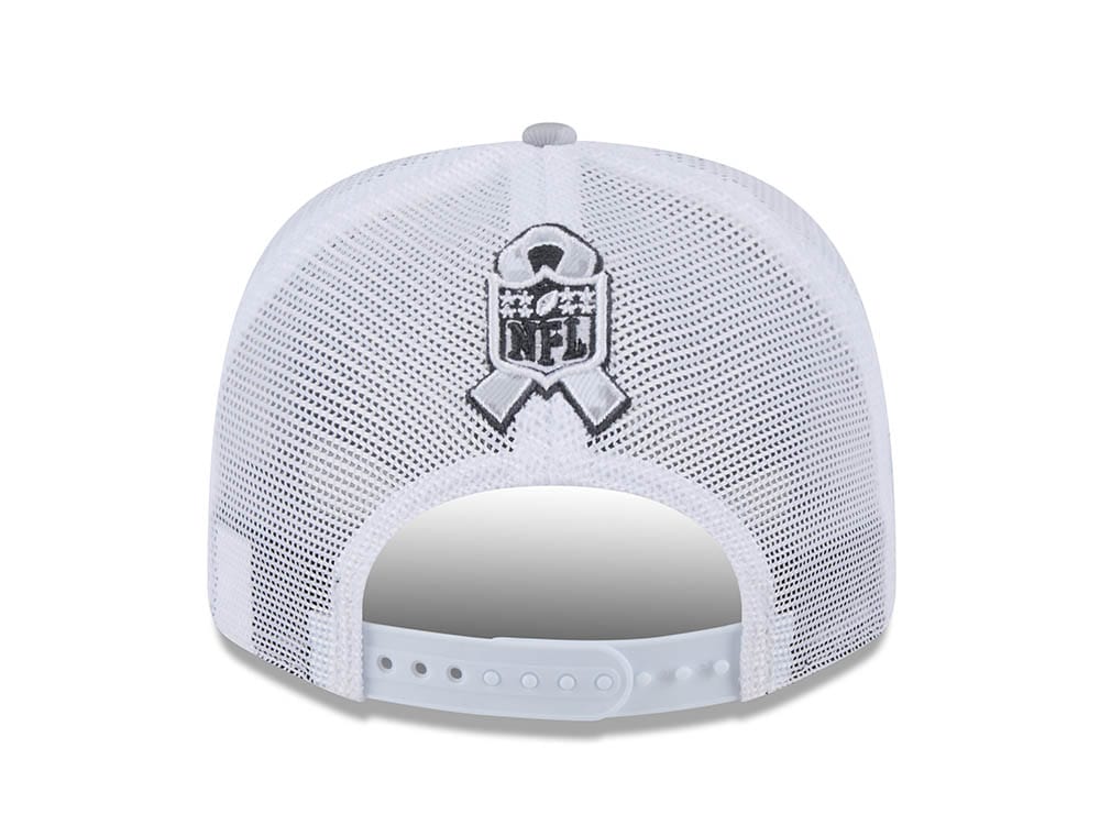New Era Carolina Panthers Digi Camo Salute to Service 2024 Trucker 9Seventy Snapback Casquette
