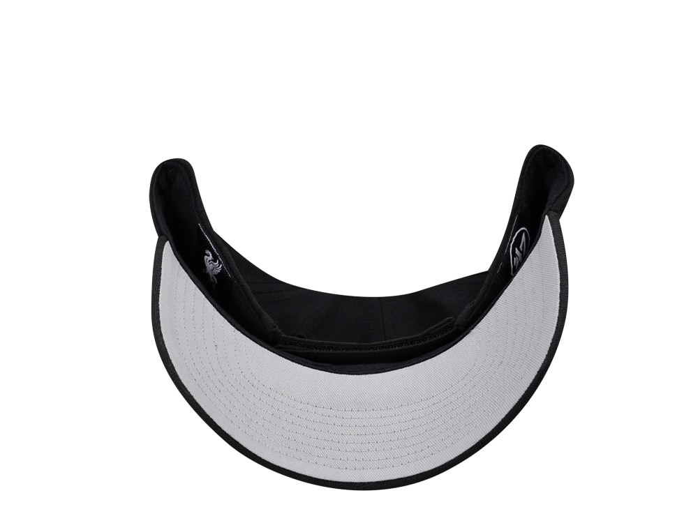 47Brand Liverpool FC Black and White MVP Strapback Casquette