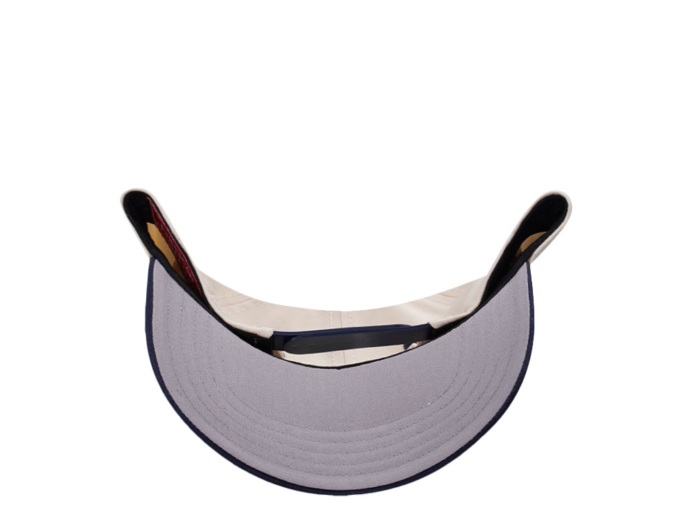 American Needle Coors Light Ivory Roscoe Edition Snapback Casquette