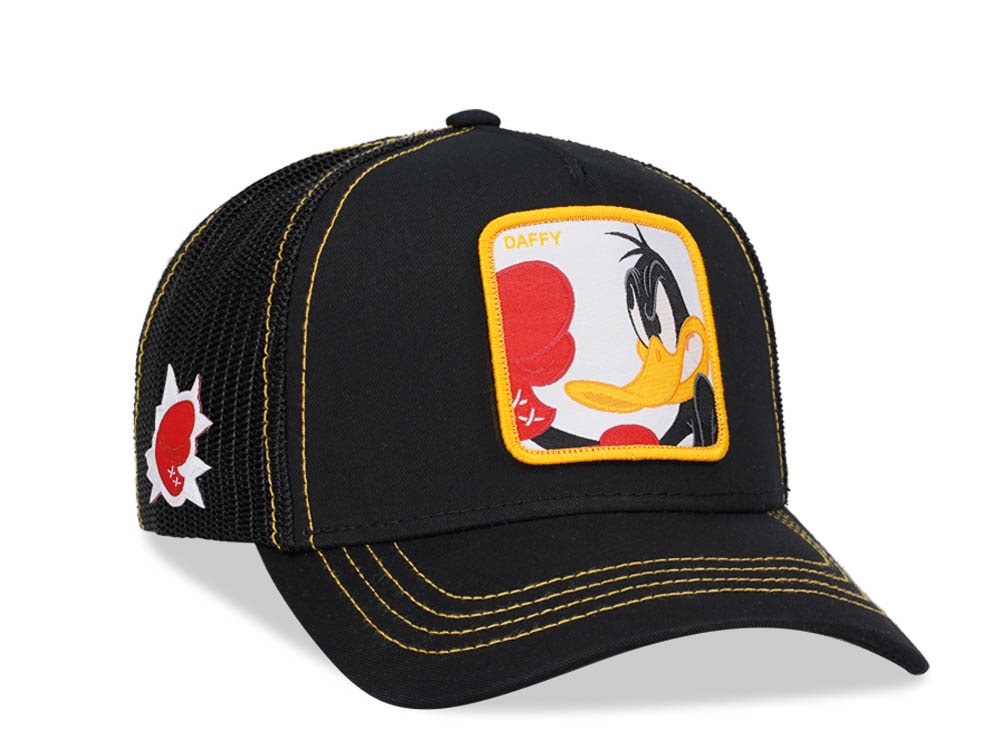 Capslab Looney Tunes Daffy Black Trucker Snapback Casquette