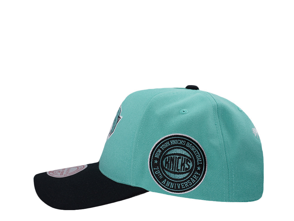 Mitchell & Ness New York Knicks NBA In The City Teal Edition Pro Pinch Fit Snapback Casquette