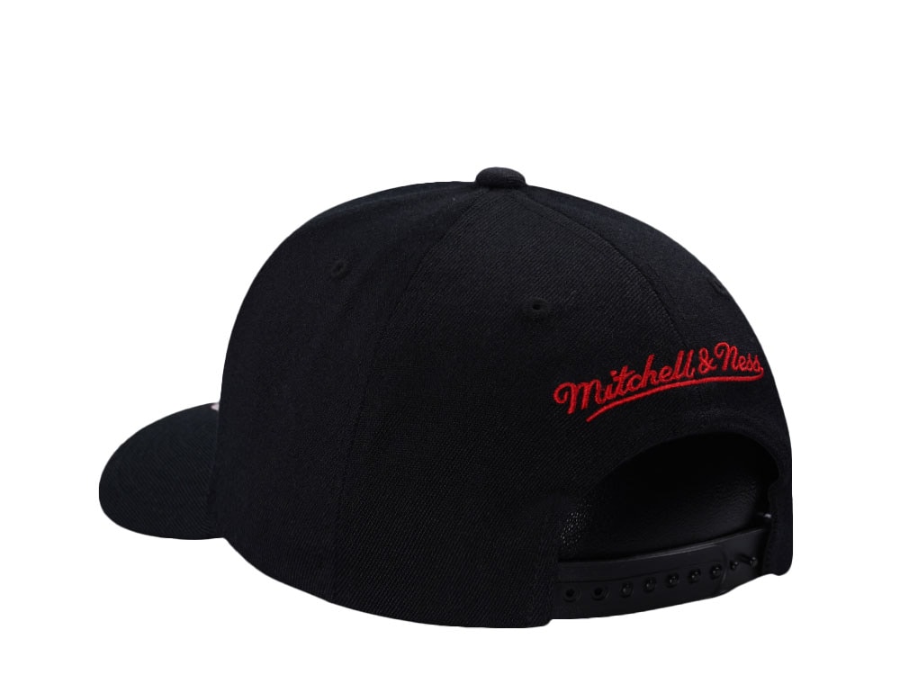 Mitchell & Ness Olive Pinscript Classic Red Stretch Snapback Casquette