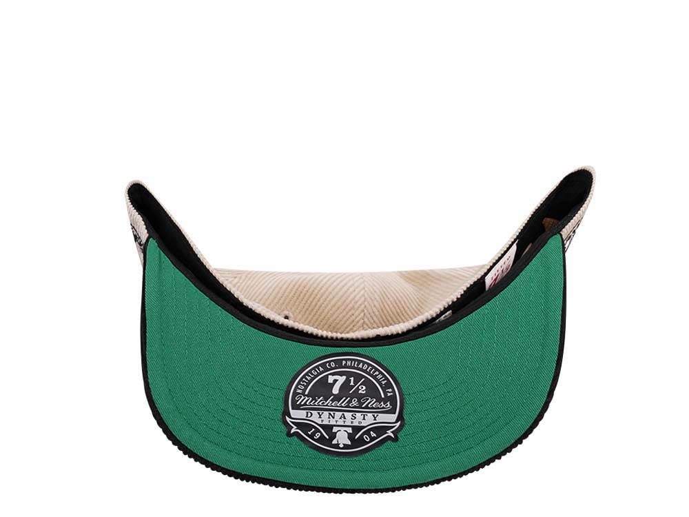 Mitchell & Ness Boston Celtics Finals 2008 Two Tone Hardwood Classic Cord Edition Dynasty Fitted Casquette