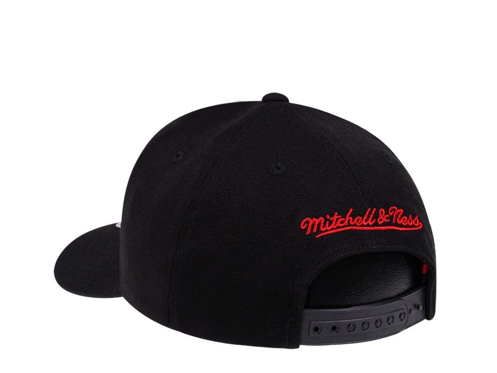 Mitchell & Ness Toronto Raptors Team Ground Red Line Flex Snapback Casquette