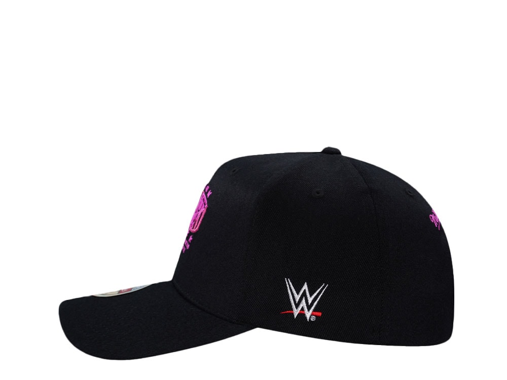 Mitchell & Ness Wrestlemania WWE Bret Hitman Hart Wordmark Classic Red Stretch Snapback Casquette