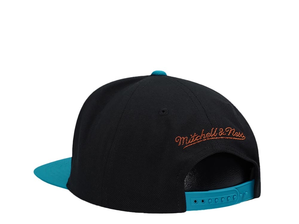 Mitchell & Ness Toronto Raptors 20th Anniversary Make Cents Black Two Tone Hardwood Classic Snapback Casquette