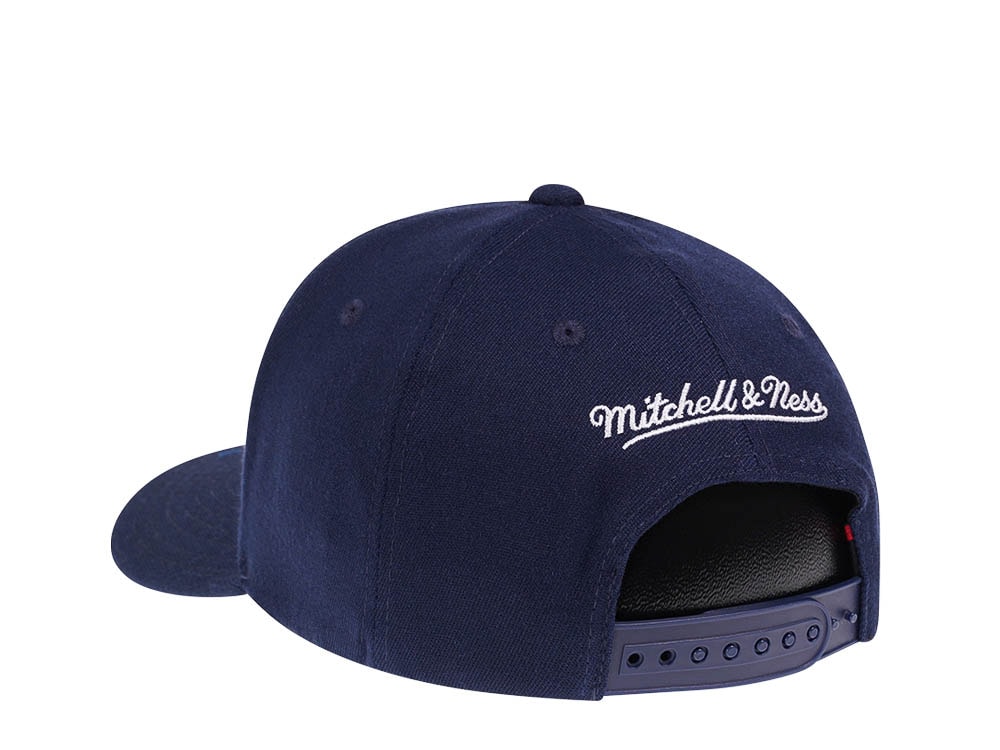 Mitchell & Ness Brooklyn Nets Team Ground Red Line Solid Flex Snapback Casquette