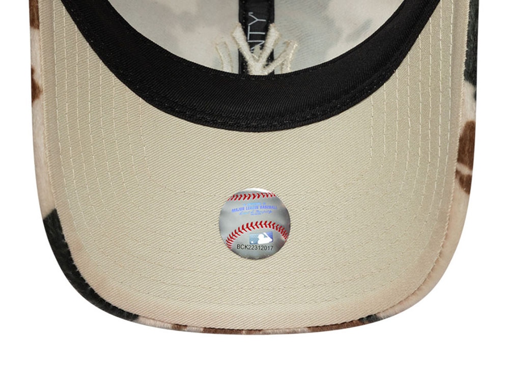 New Era New York Yankees Animal Print 9Twenty Strapback Casquette
