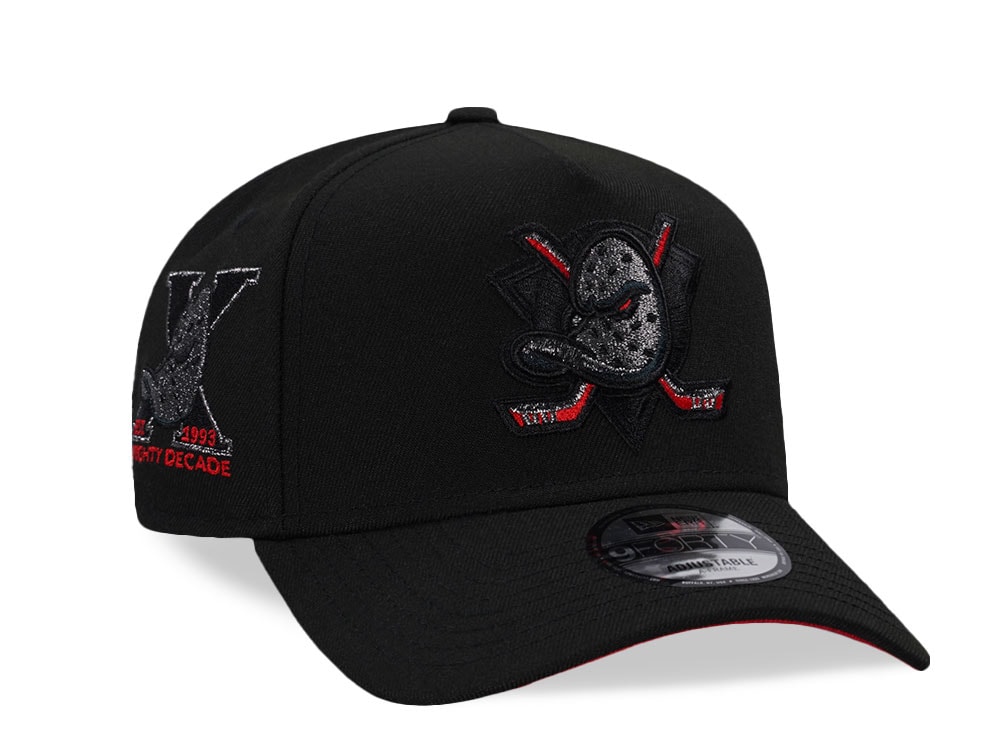 New Era Anaheim Ducks 10th Anniversary Metallic Blackout Red Edition 9Forty A Frame Snapback Casquette