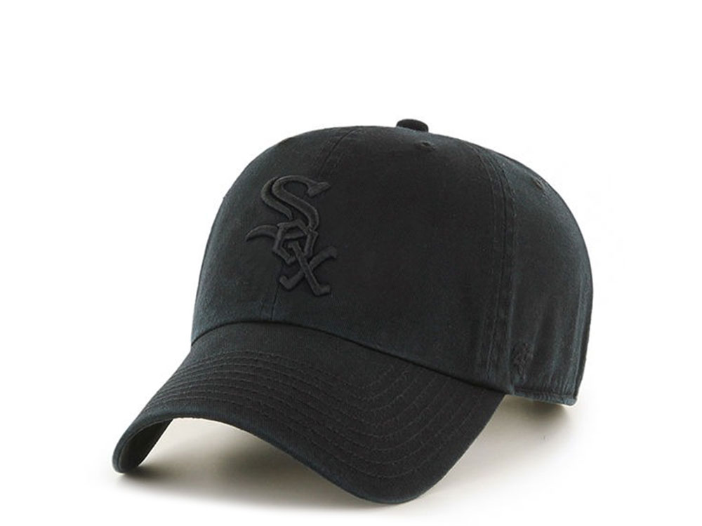 47Brand Chicago White Sox Black on Black Clean up Strapback Casquette