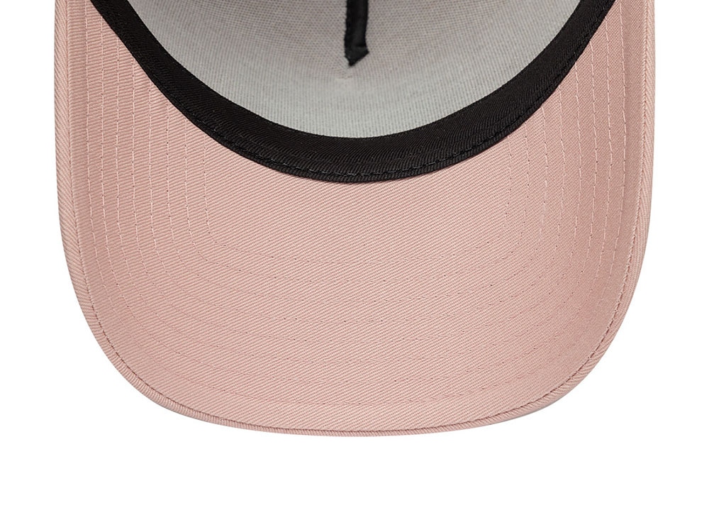 New Era Buffalo NY Tonal Patch Pink 9Forty A Frame Trucker Snapback Casquette